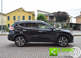NISSAN X-Trail usata, con Autoradio