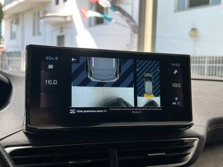 PEUGEOT 3008 usata, con Volante multifunzione