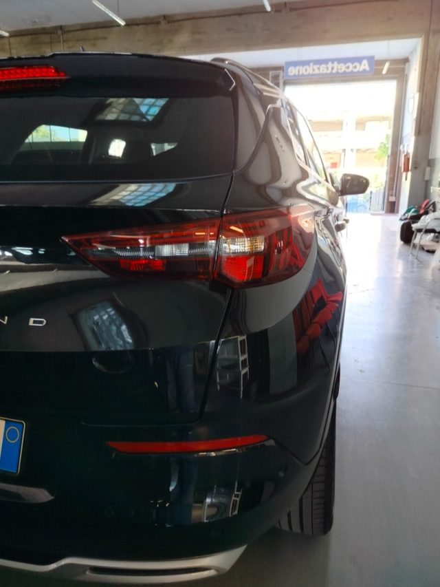 OPEL Grandland usata, con Regolazione elettrica sedili