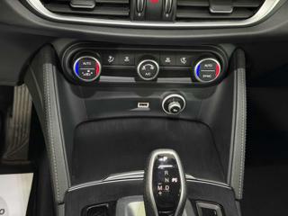 ALFA ROMEO Stelvio usata, con Riconoscimento dei segnali stradali