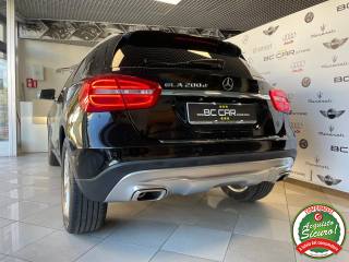 MERCEDES-BENZ GLA 200 usata, con Specchietti laterali elettrici