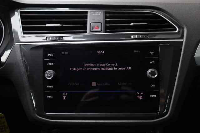 VOLKSWAGEN Tiguan usata, con Airbag testa