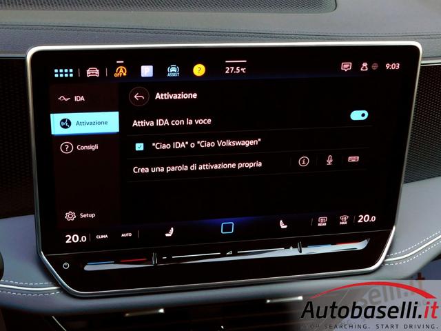 VOLKSWAGEN Passat usata, con Sistema di parcheggio automatico