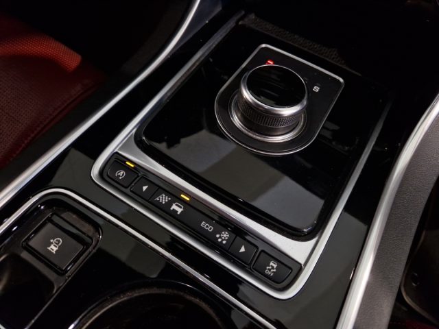 JAGUAR XE usata, con Immobilizzatore elettronico