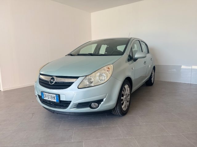 OPEL Corsa usata 1