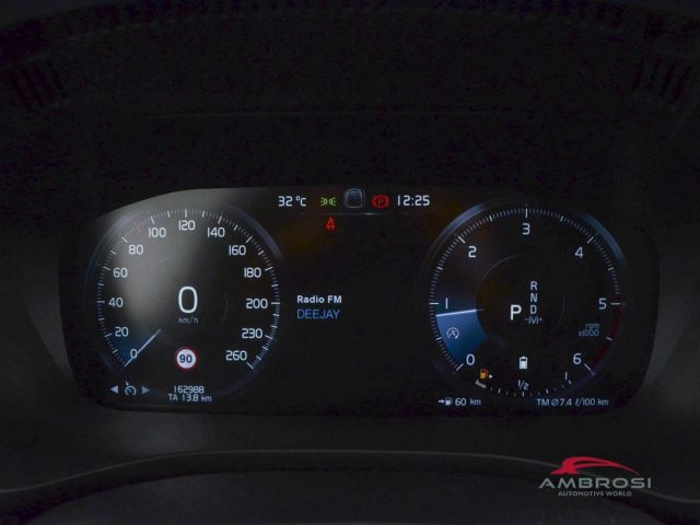 VOLVO XC60 usata 12