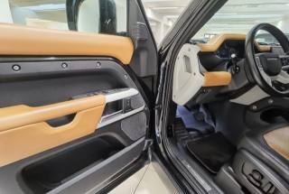 LAND ROVER Defender usata, con Cruise Control