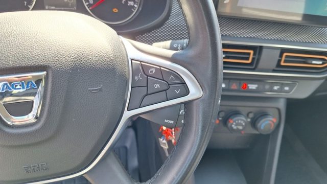 DACIA Sandero usata, con Autoradio digitale