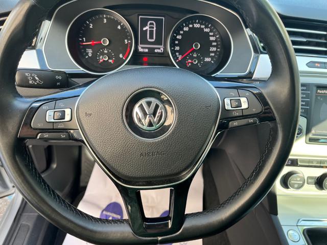 VOLKSWAGEN Passat Variant usata, con Climatizzatore