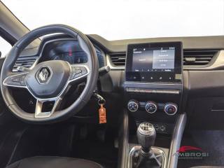 RENAULT Captur usata 12