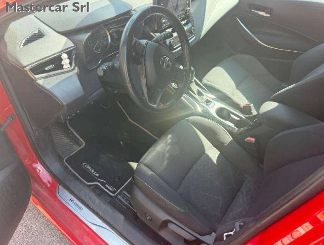 TOYOTA Corolla usata, con Autoradio