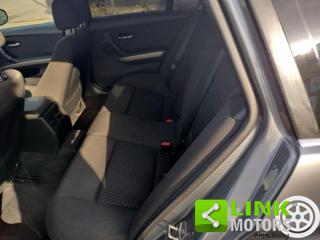 BMW 320 usata, con Fari Xenon