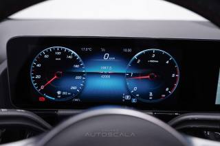 MERCEDES-BENZ GLA 200 usata, con Touch screen