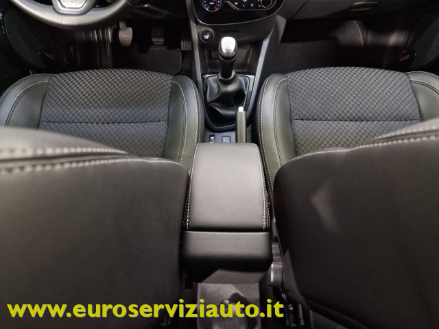 RENAULT Clio usata, con Touch screen