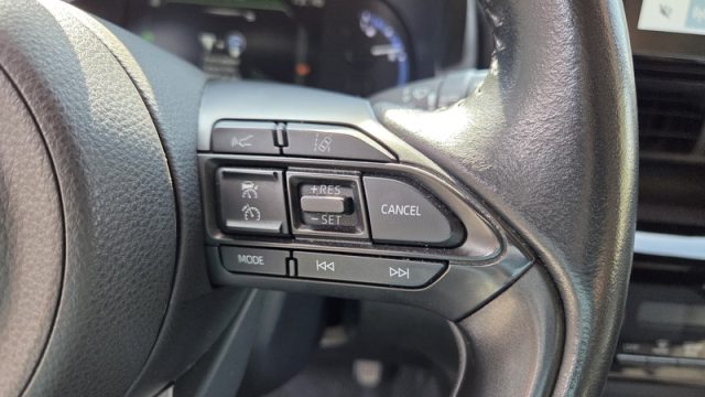 TOYOTA Yaris Cross usata, con Bracciolo