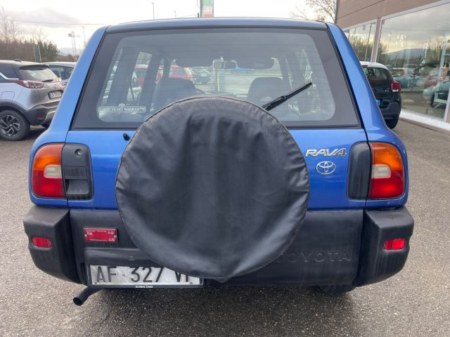 TOYOTA RAV 4 usata 8