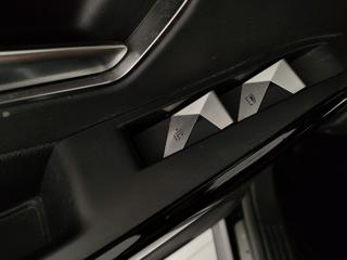 DS AUTOMOBILES DS 7 Crossback usata, con Sedili riscaldati