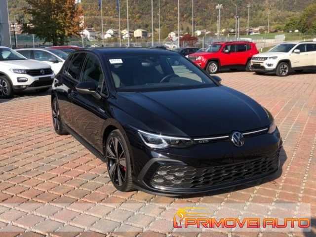 VOLKSWAGEN Golf usata, con Airbag