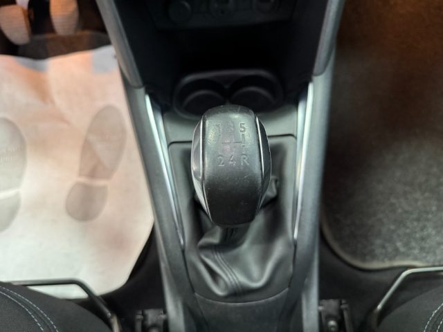PEUGEOT 208 usata, con Volante in pelle