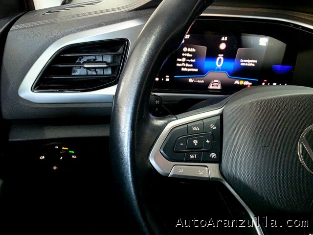 VOLKSWAGEN T-Roc usata, con ESP