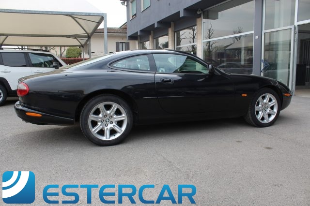 JAGUAR XK8 usata, con Cronologia tagliandi