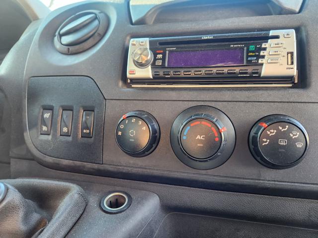 RENAULT Master usata, con Autoradio digitale