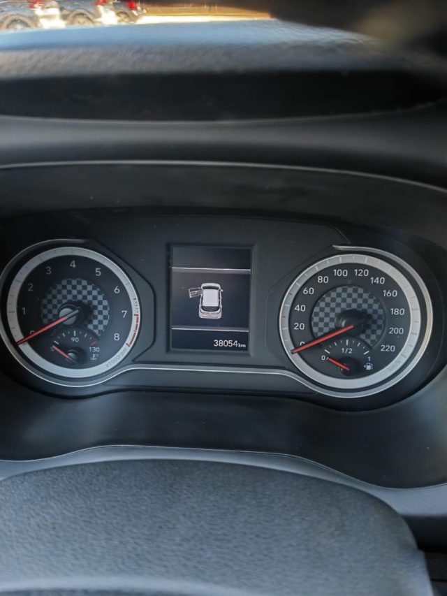 HYUNDAI i10 usata, con Sensore di luce