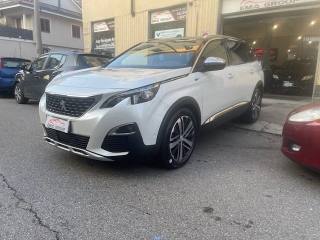 PEUGEOT 5008 usata, con Airbag