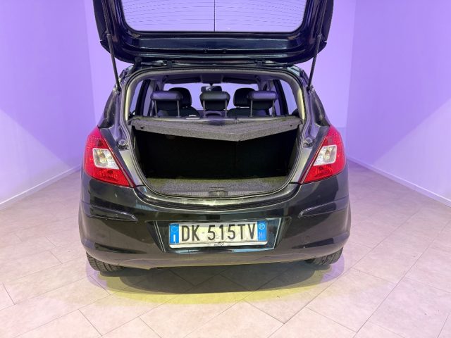 OPEL Corsa usata 11