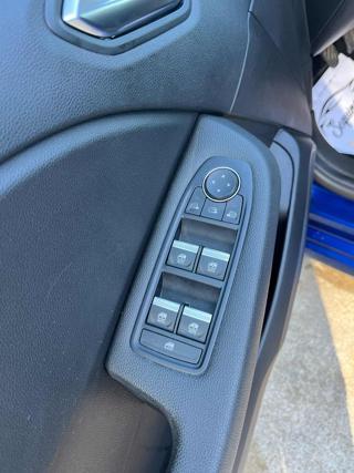 RENAULT Clio usata, con Controllo automatico clima