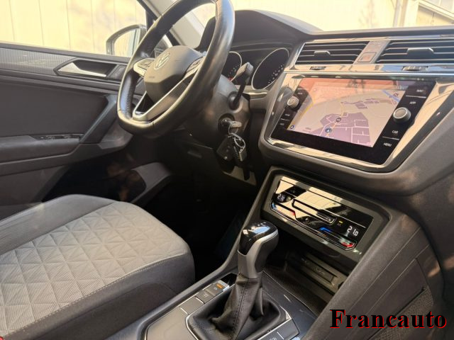 VOLKSWAGEN Tiguan usata, con Boardcomputer