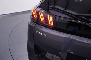 PEUGEOT 5008 usata, con Telecamera per parcheggio assistito