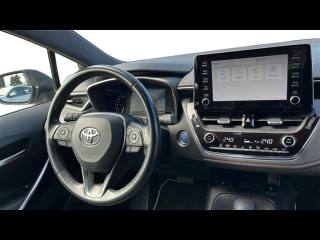 TOYOTA Corolla usata, con USB