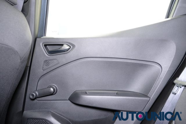 RENAULT Clio usata 46