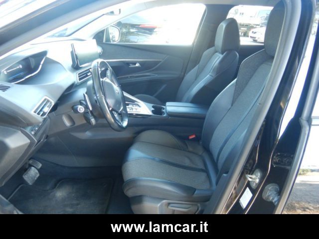 PEUGEOT 3008 usata, con Autoradio