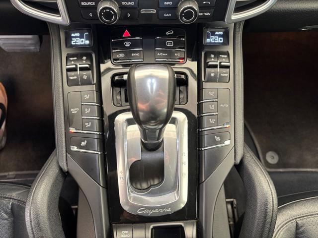 PORSCHE Cayenne usata, con Gancio traino