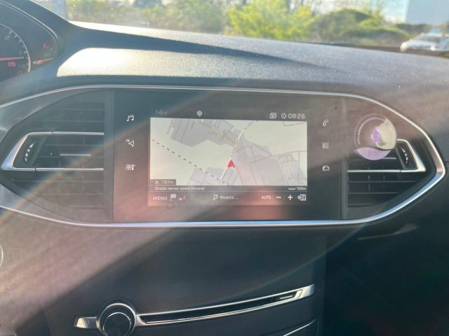 PEUGEOT 308 usata, con Controllo automatico clima