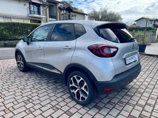 RENAULT Captur usata, con Autoradio