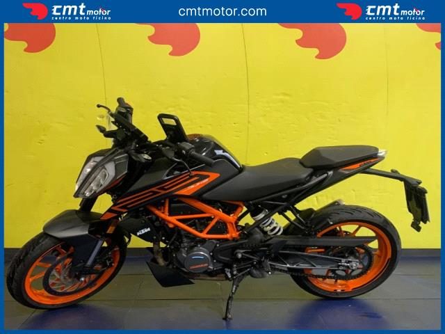 KTM 125 Duke usata 2