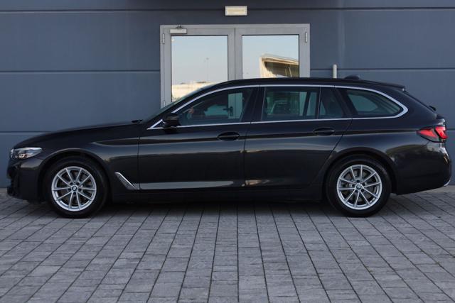 BMW 520 usata, con Fari full-led