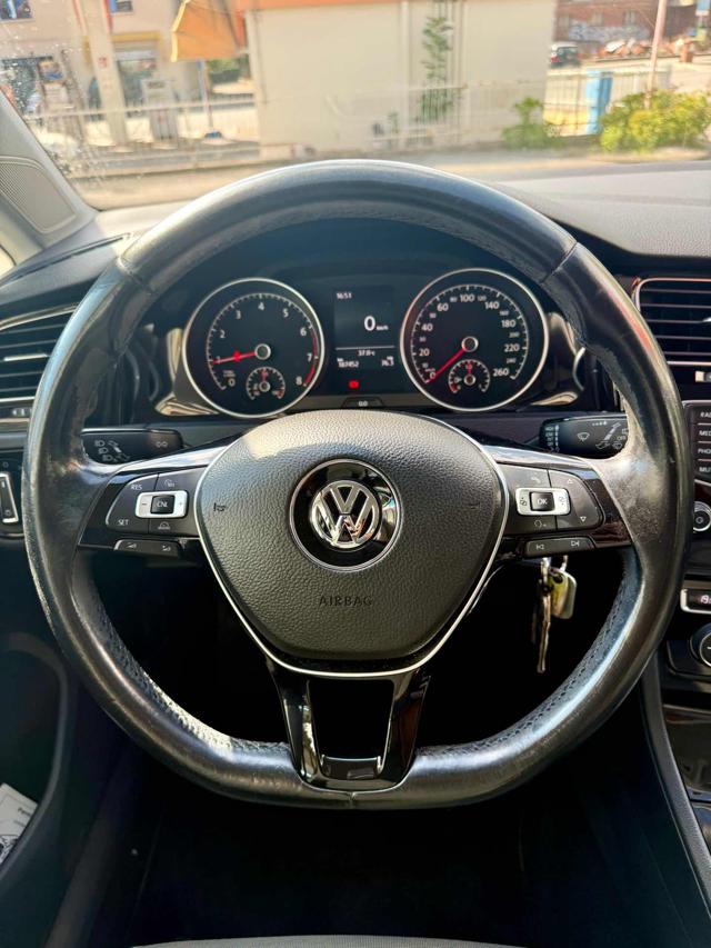 VOLKSWAGEN Golf usata, con ESP