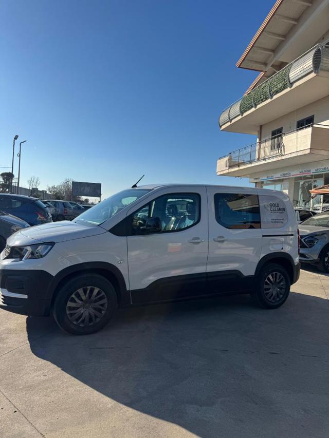 PEUGEOT Rifter usata, con Airbag