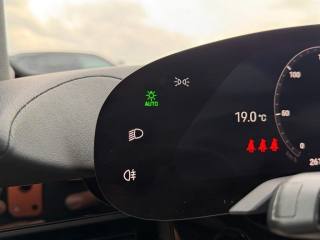 PORSCHE Taycan usata, con Cronologia tagliandi