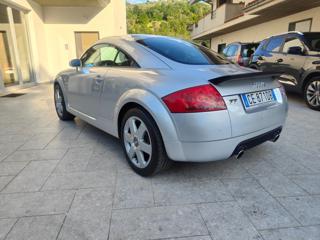 AUDI TT usata, con Autoradio