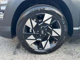 HYUNDAI Kona usata, con Antifurto