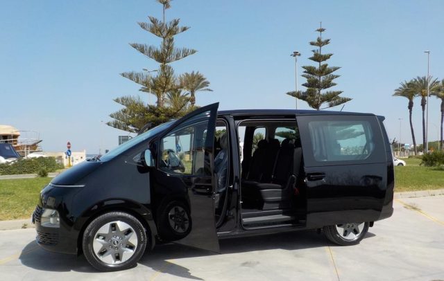 HYUNDAI Staria usata, con Volante multifunzione
