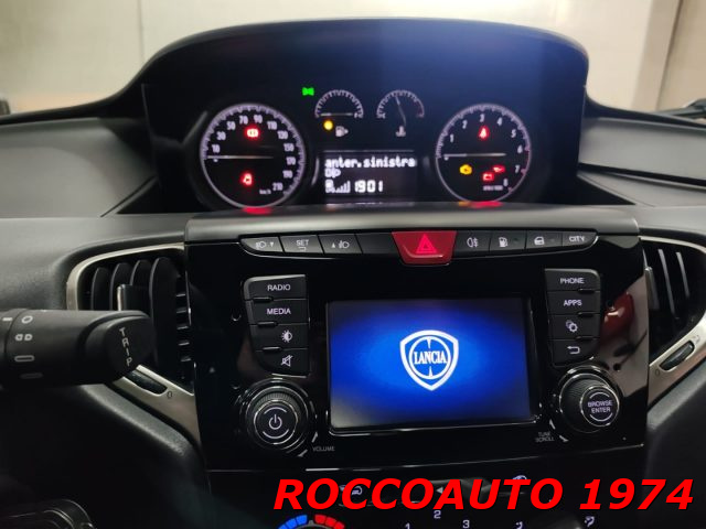 LANCIA Ypsilon usata, con Servosterzo