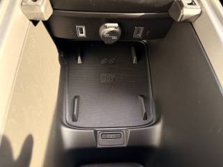 JEEP Avenger usata, con Autoradio