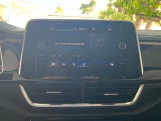 VOLKSWAGEN T-Roc usata, con Fari LED