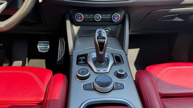 ALFA ROMEO Stelvio usata, con Controllo automatico clima